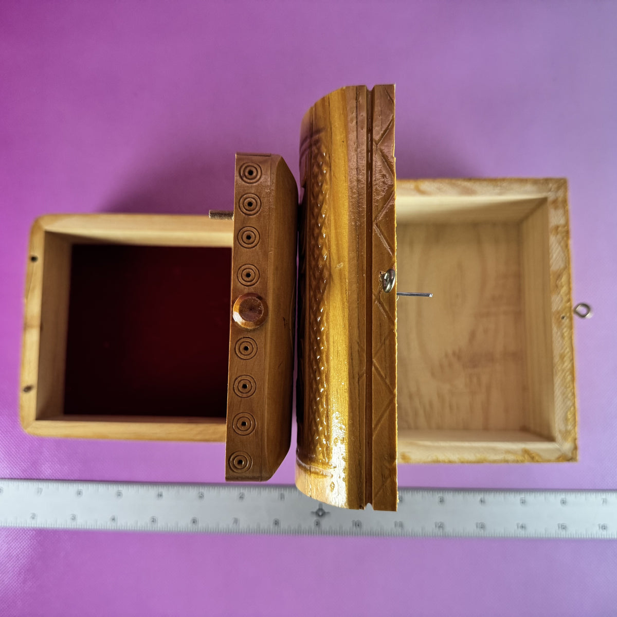 Hand-carved, Blond Wooden Pair of Trinket Boxes