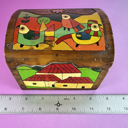 El Salvadorian Painted Folkart Box