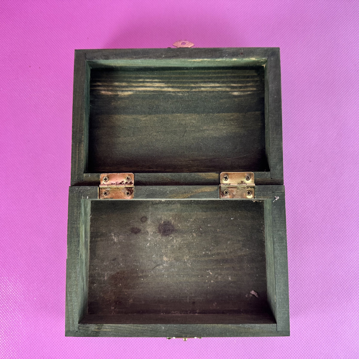 Green Wooden Trinket Box with Clasp
