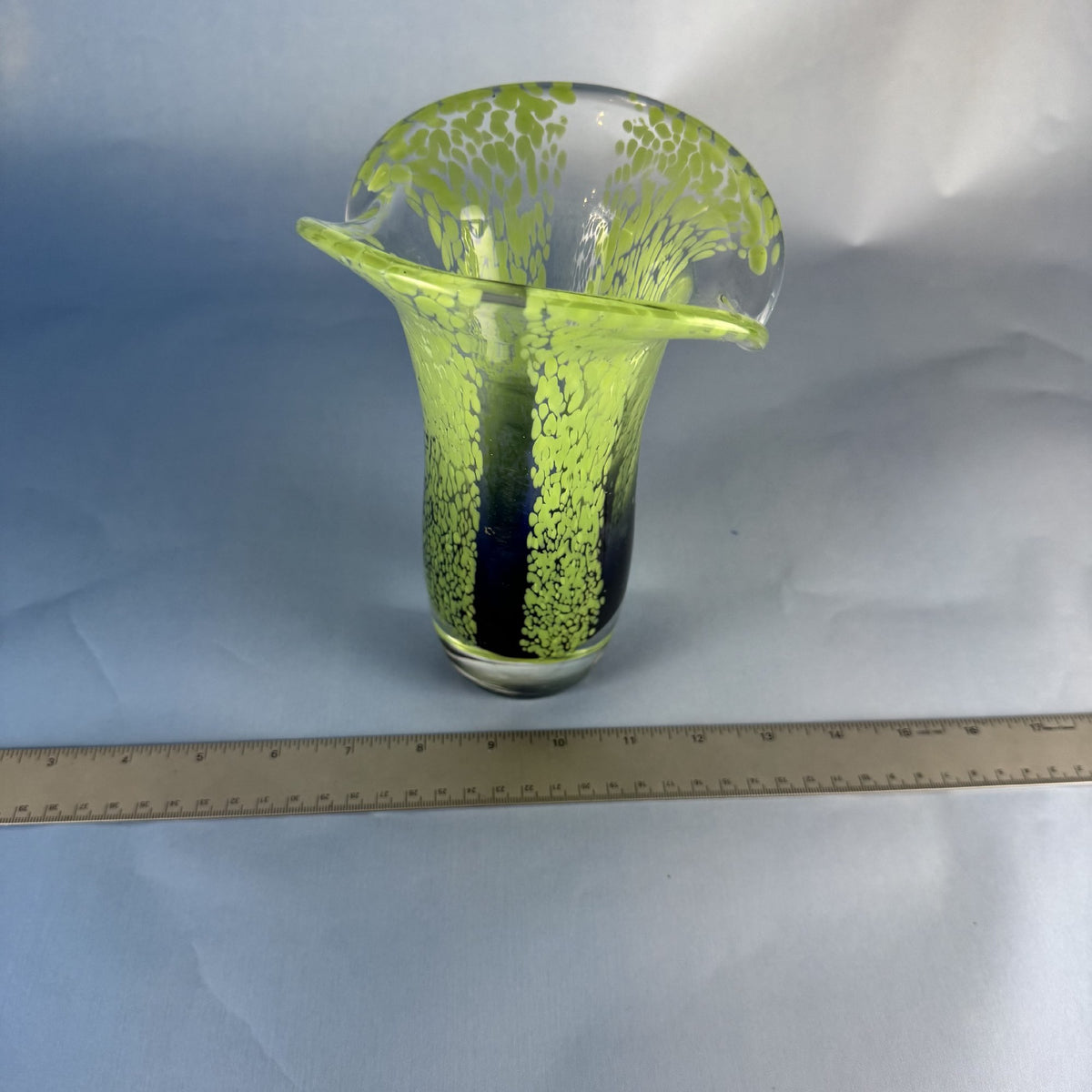 Vintage Teleflora Flared Lip Artglass Vase