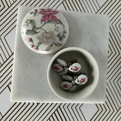 Vintage Prima Otagiri Japan Trinket Box and Costume Jewelry Bee Clip-on Earrings