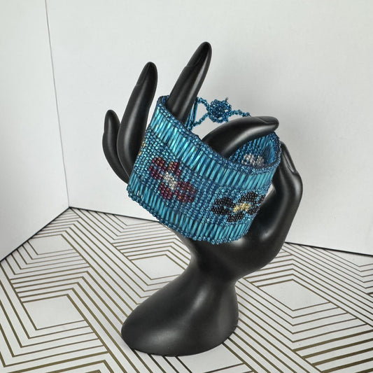 Vintage Huichol Mexican Beaded Cuff Bracelet