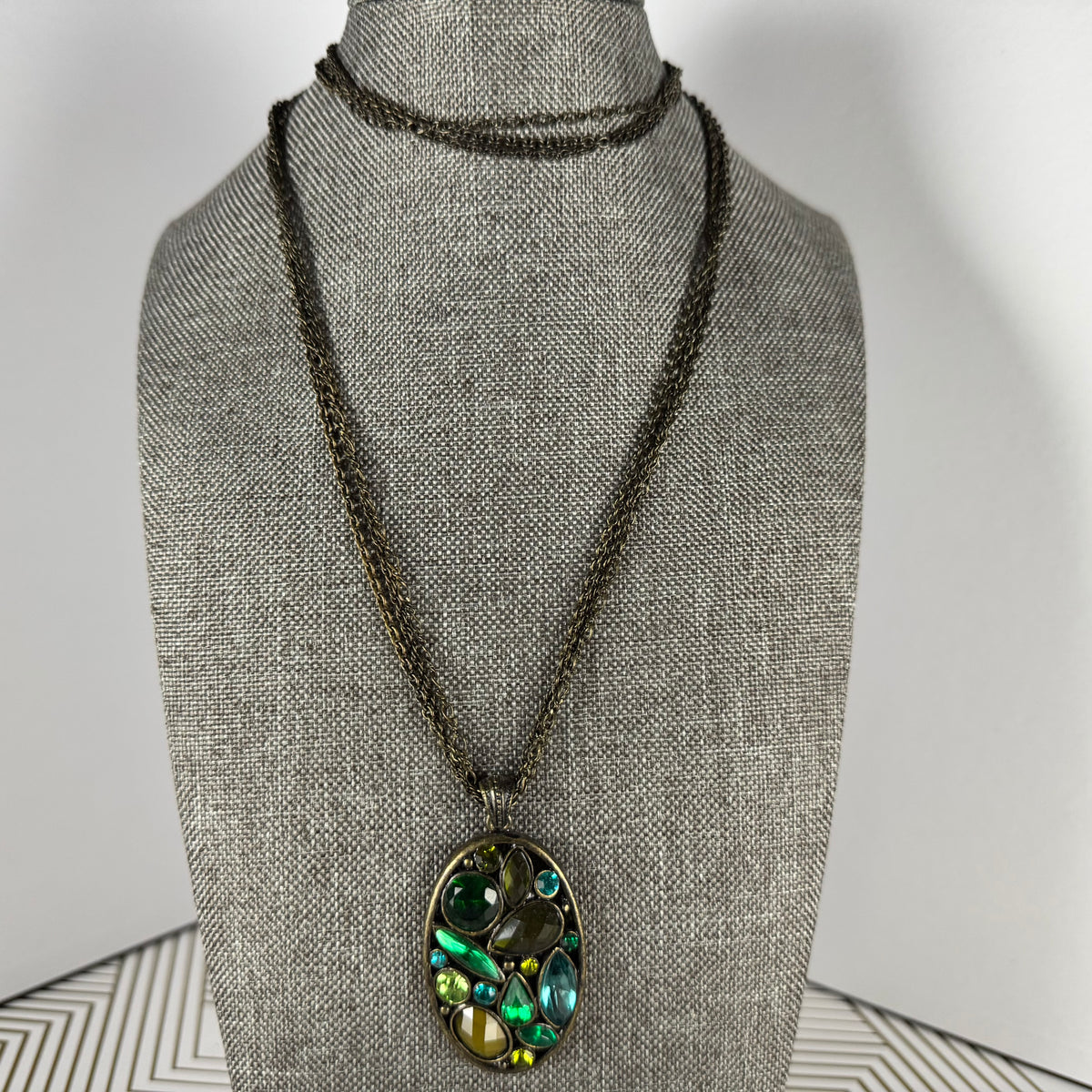 Oval Crystal Costume Necklace with Gunmetal Chain