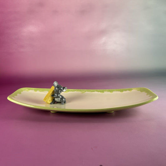 Mouse Takes the Cheese Platter