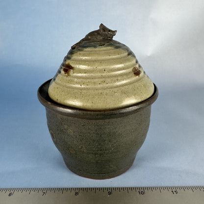 Handmade Studio Pottery, Lidded Vessel with Twee Mouse Atop Lid
