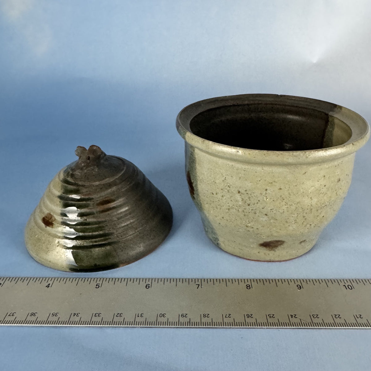 Handmade Studio Pottery, Lidded Vessel with Twee Mouse Atop Lid