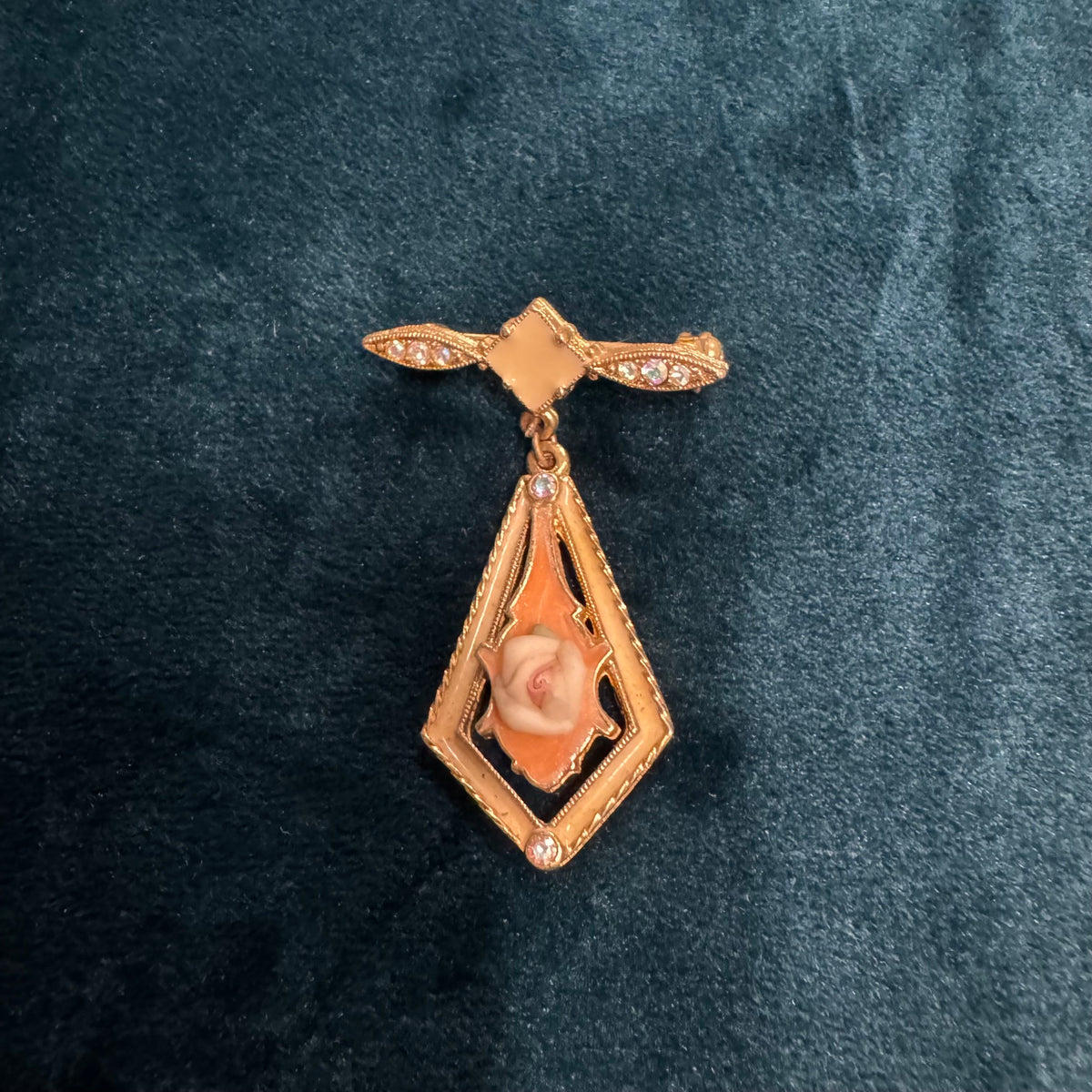 1928 Porcelain Rose Pin with Rose and Accent Stones
