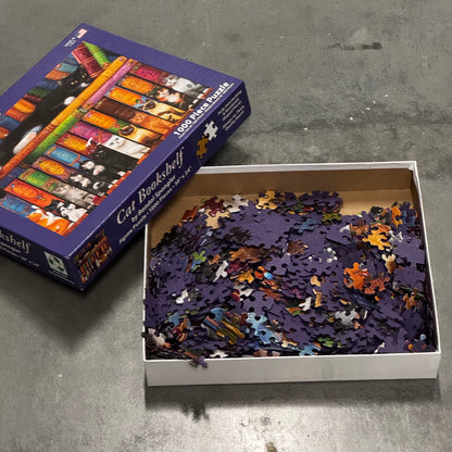 Cat Bookshelf 1000 Piece Puzzle
